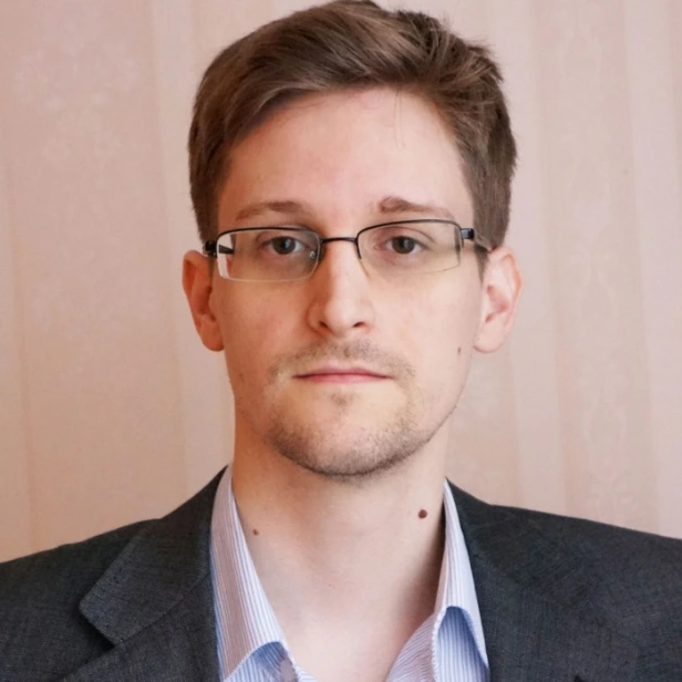 edward-snowden
